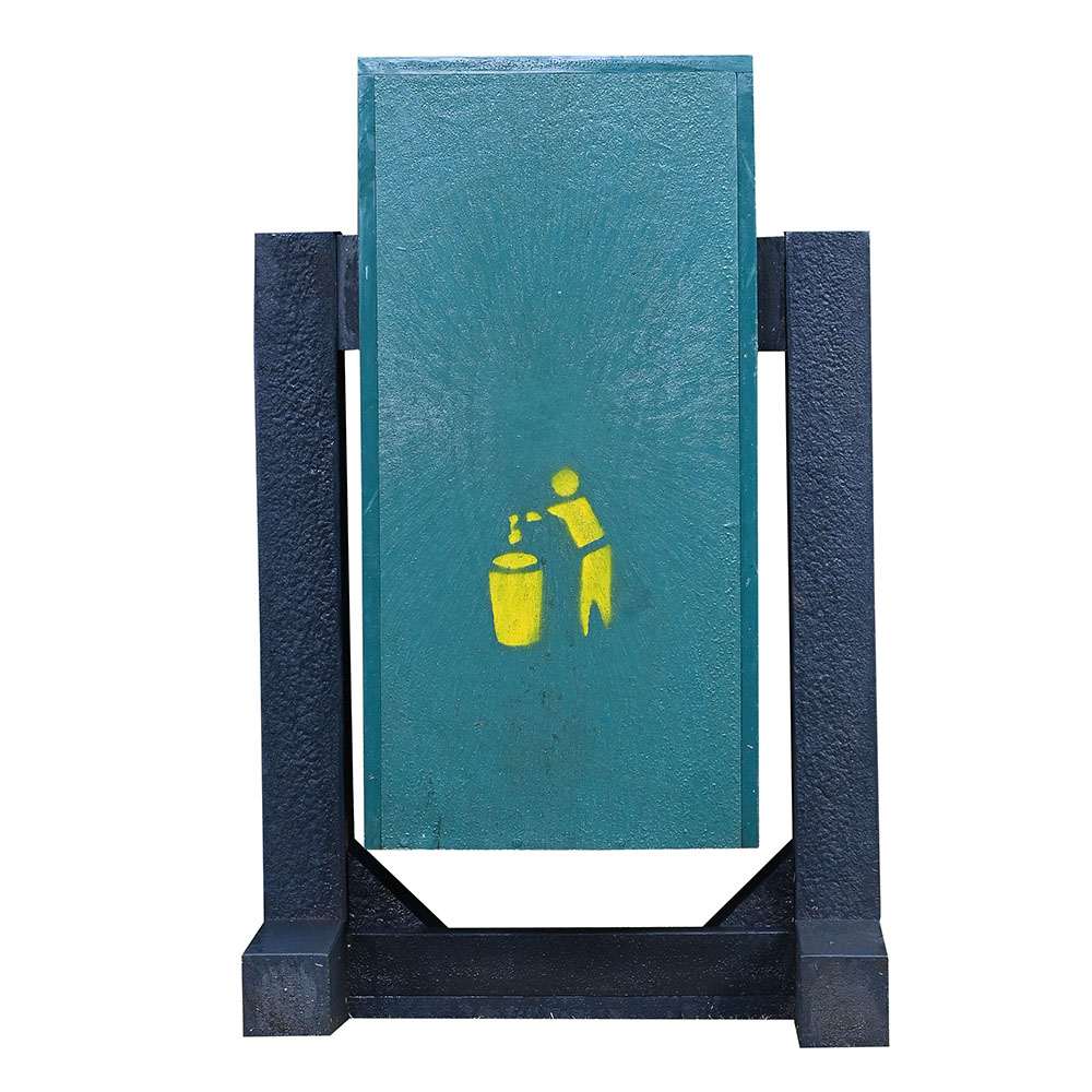 Dustbin With Plastic Base - 1.75ft x 3.5ft